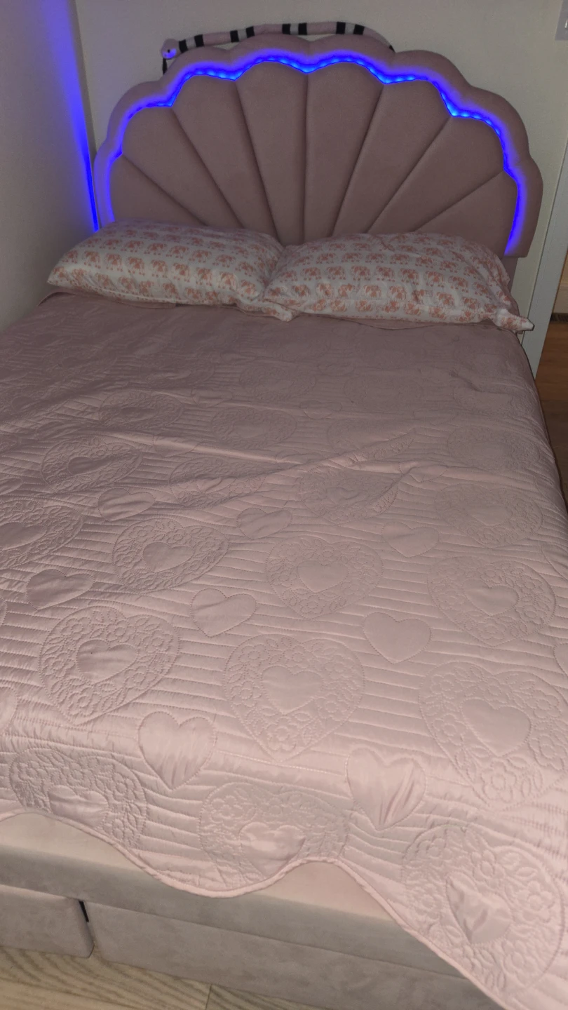 Pink Velvet Shell Headboard Bed Frame - photo 2
