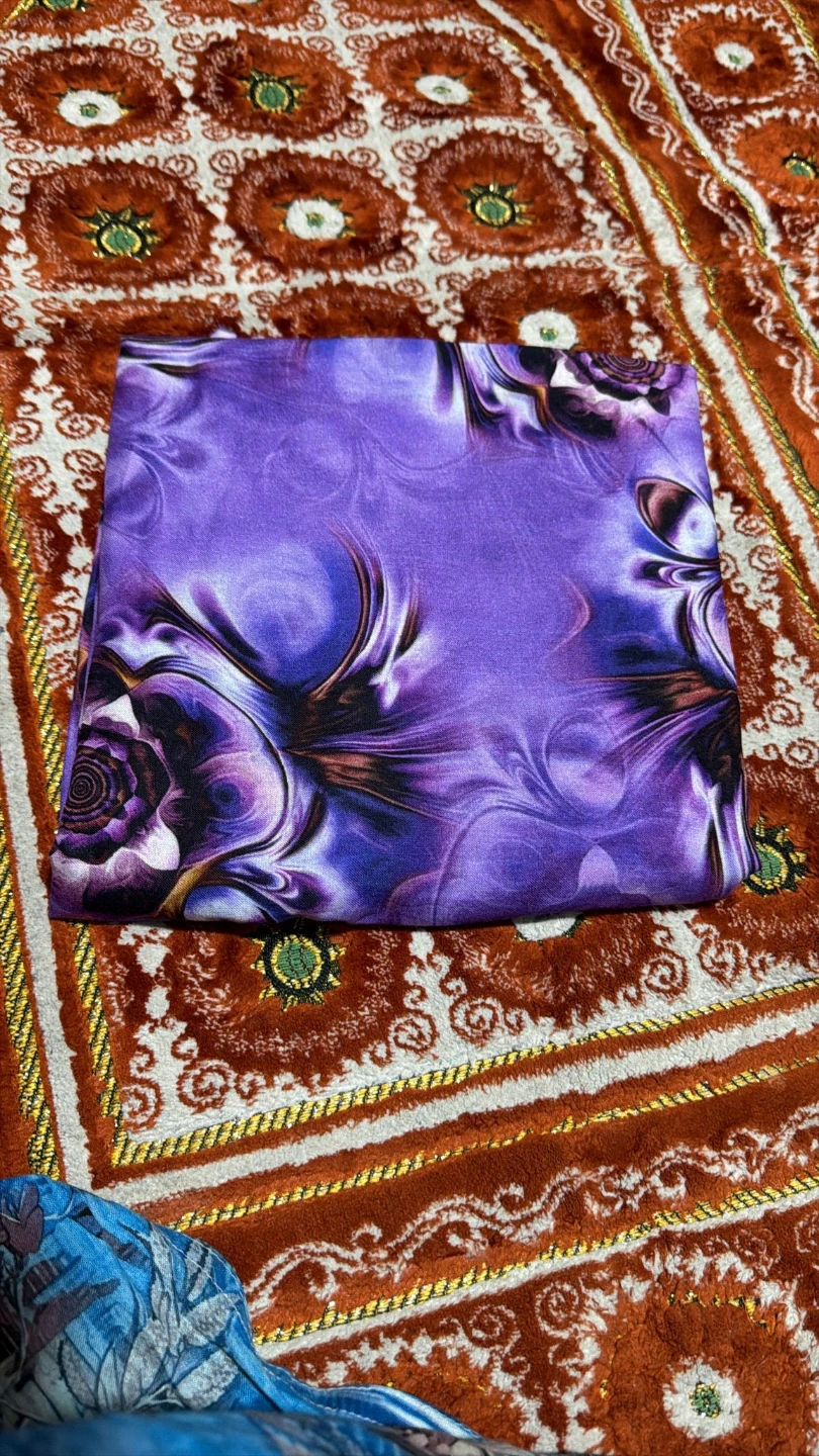 Fabric bundle with floral and abstract prints - photo 5