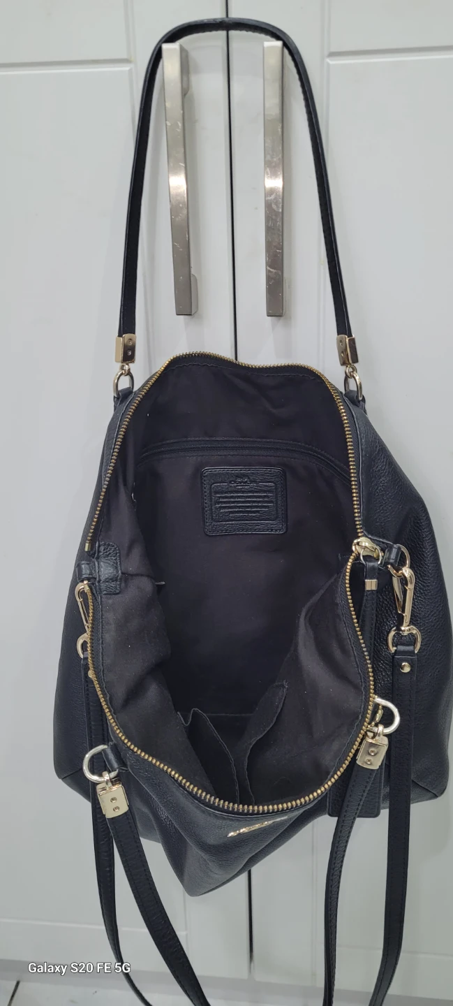 Black Leather Coach Purse - photo 3