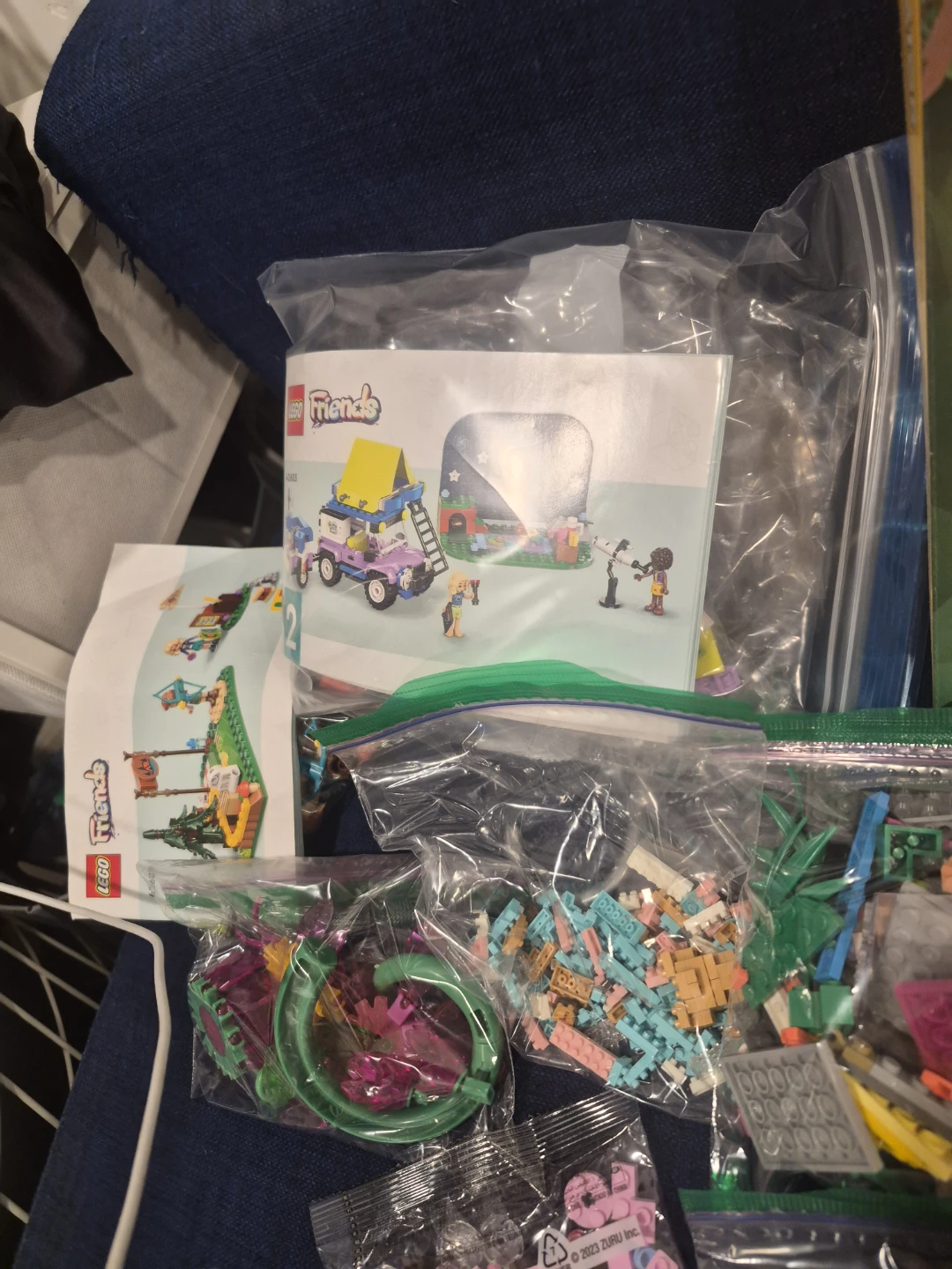 LEGO Creator & Friends Building Sets - photo 3