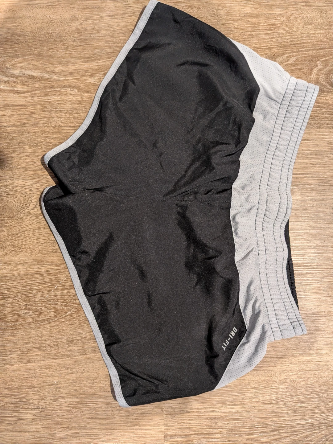 Nike Dri-FIT Running Shorts Black/Grey Size S ⚽