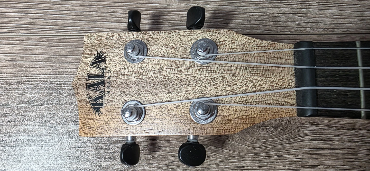 Kala KA-CEM Ukulele - photo 3