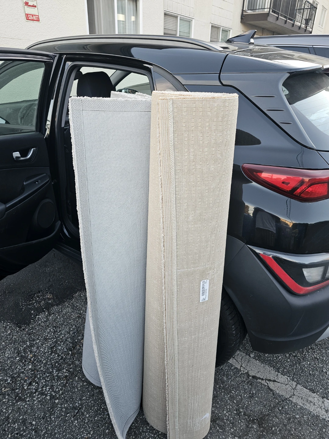 Two rolled carpets, grey and beige - photo 2
