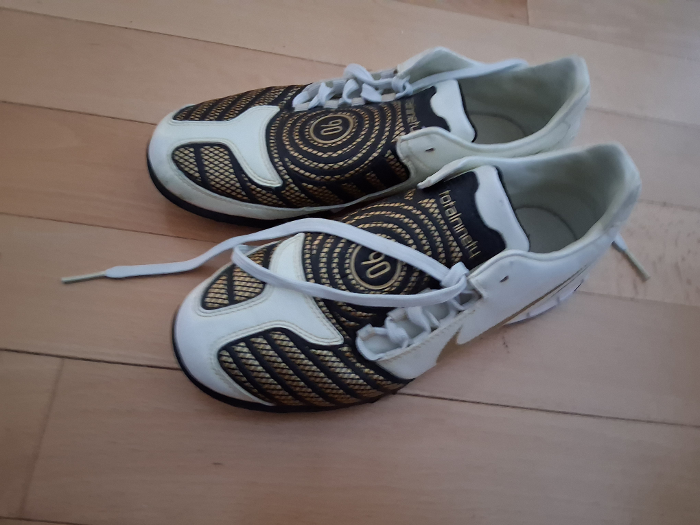Nike Total 90 Football Cleats - photo 3