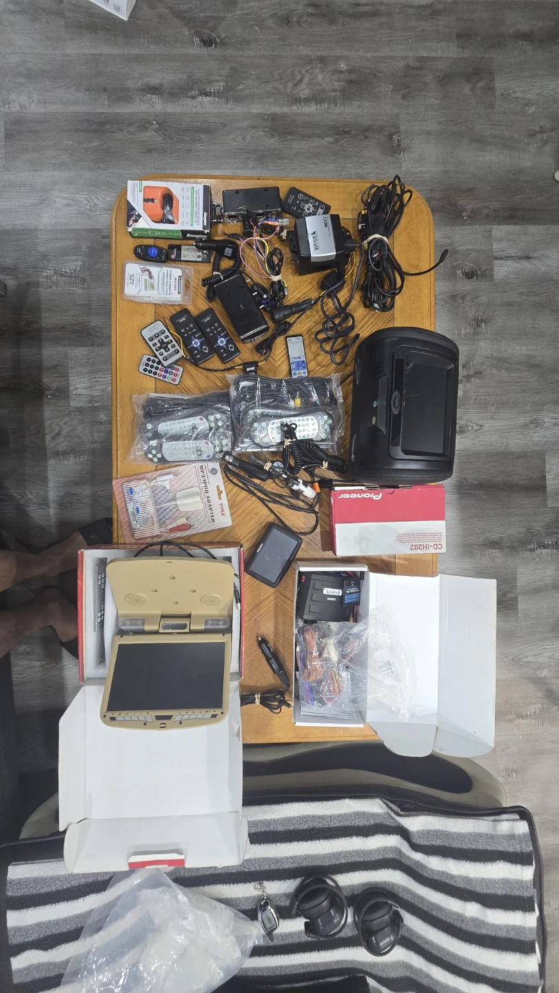 FREE - Car Audio and Video Accessories Lot