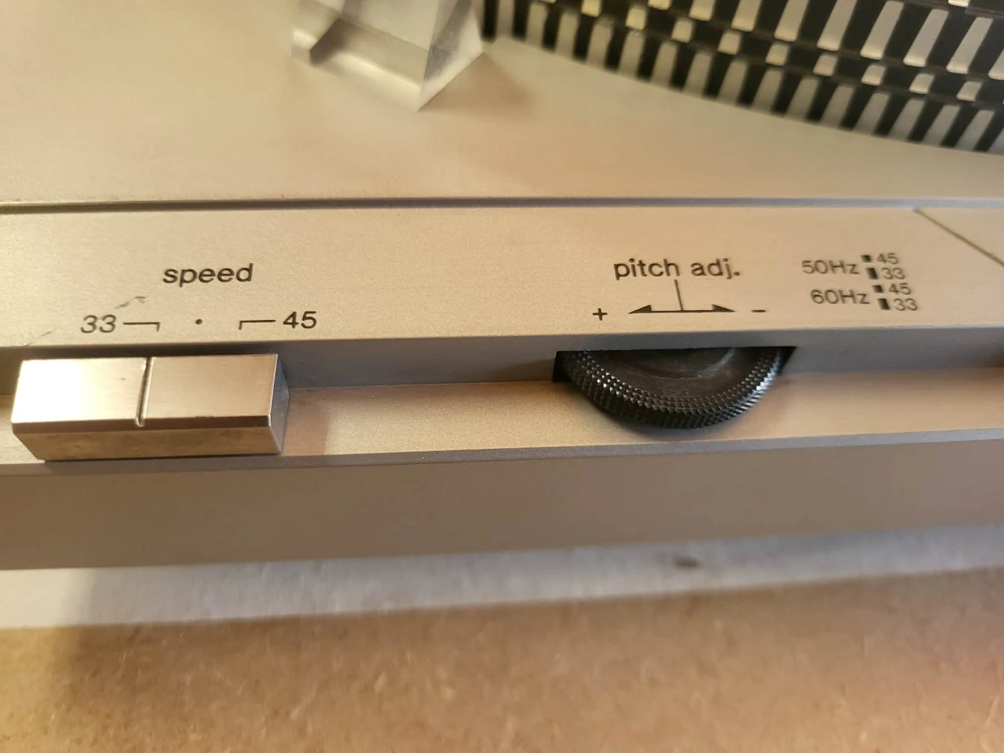 Technics SL-D2 Direct Drive Automatic Turntable System - photo 3