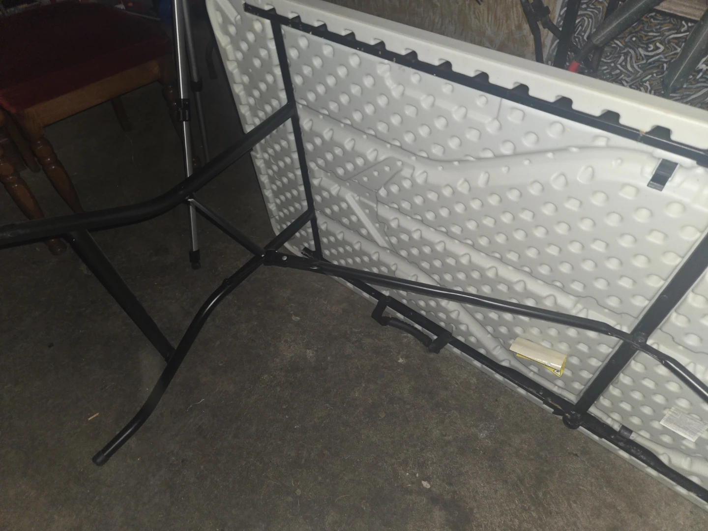 Folding Table - photo 3