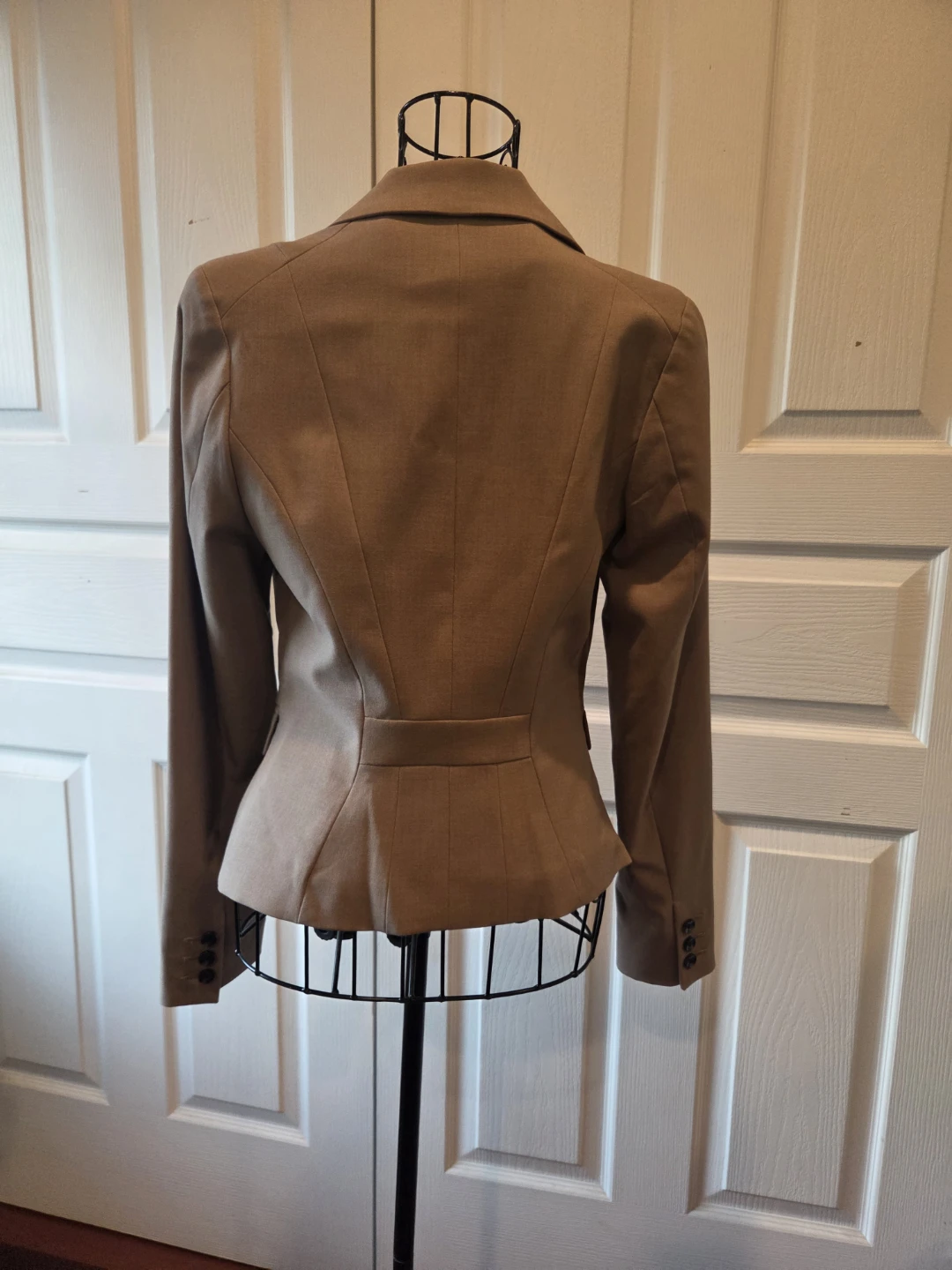 H&M Women's Tan Blazer Size US 6 - photo 2
