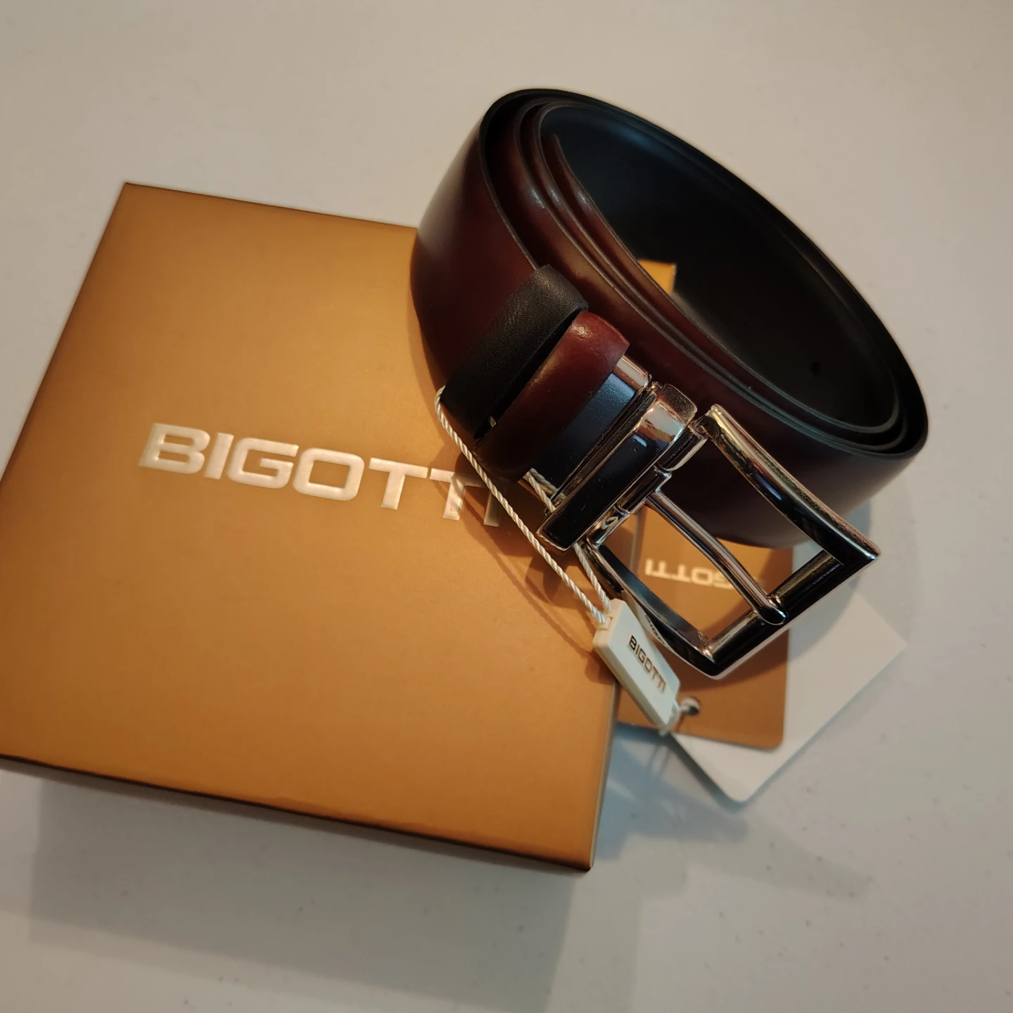 Bigotti Brown Leather Belt with Silver Buckle ⚽