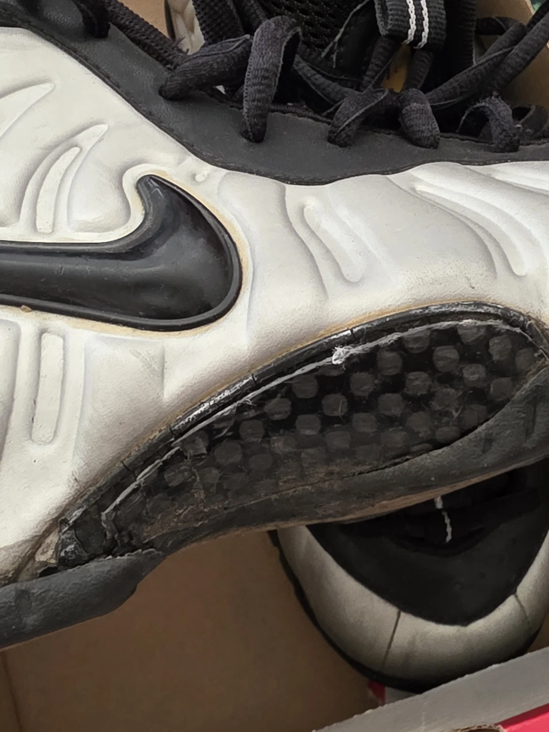 Nike Air Foamposite pro size 11.5 US - photo 5