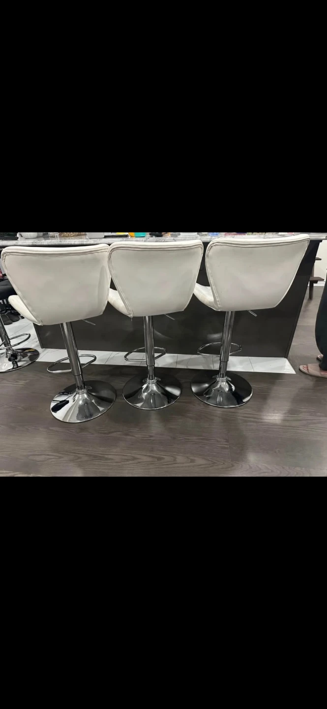 Set of 3 White Adjustable Bar Stools - photo 3
