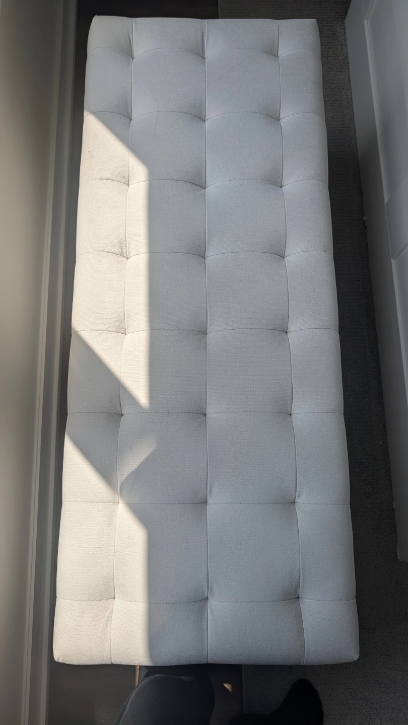 White Tufted Storage Bench with Wooden Legs - photo 5