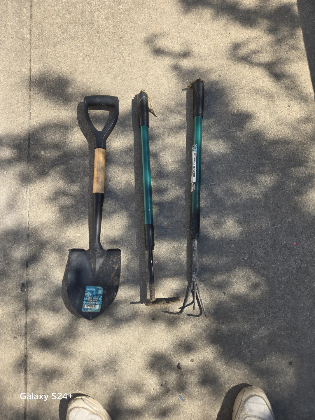 Gardening Tool Set - Shovel, Hoe, and Cultivator