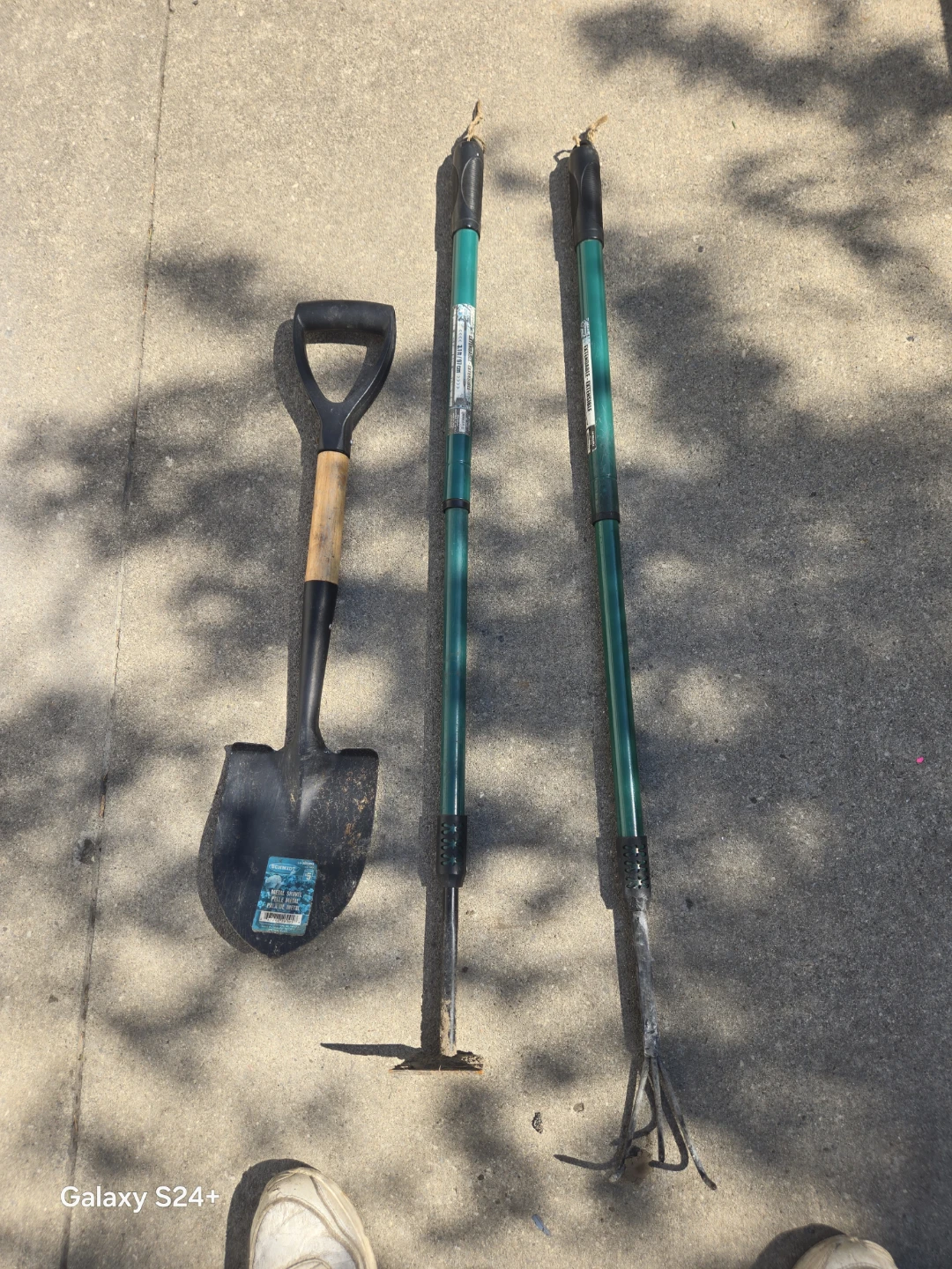 Gardening Tool Set - Shovel, Hoe, and Cultivator - photo 2