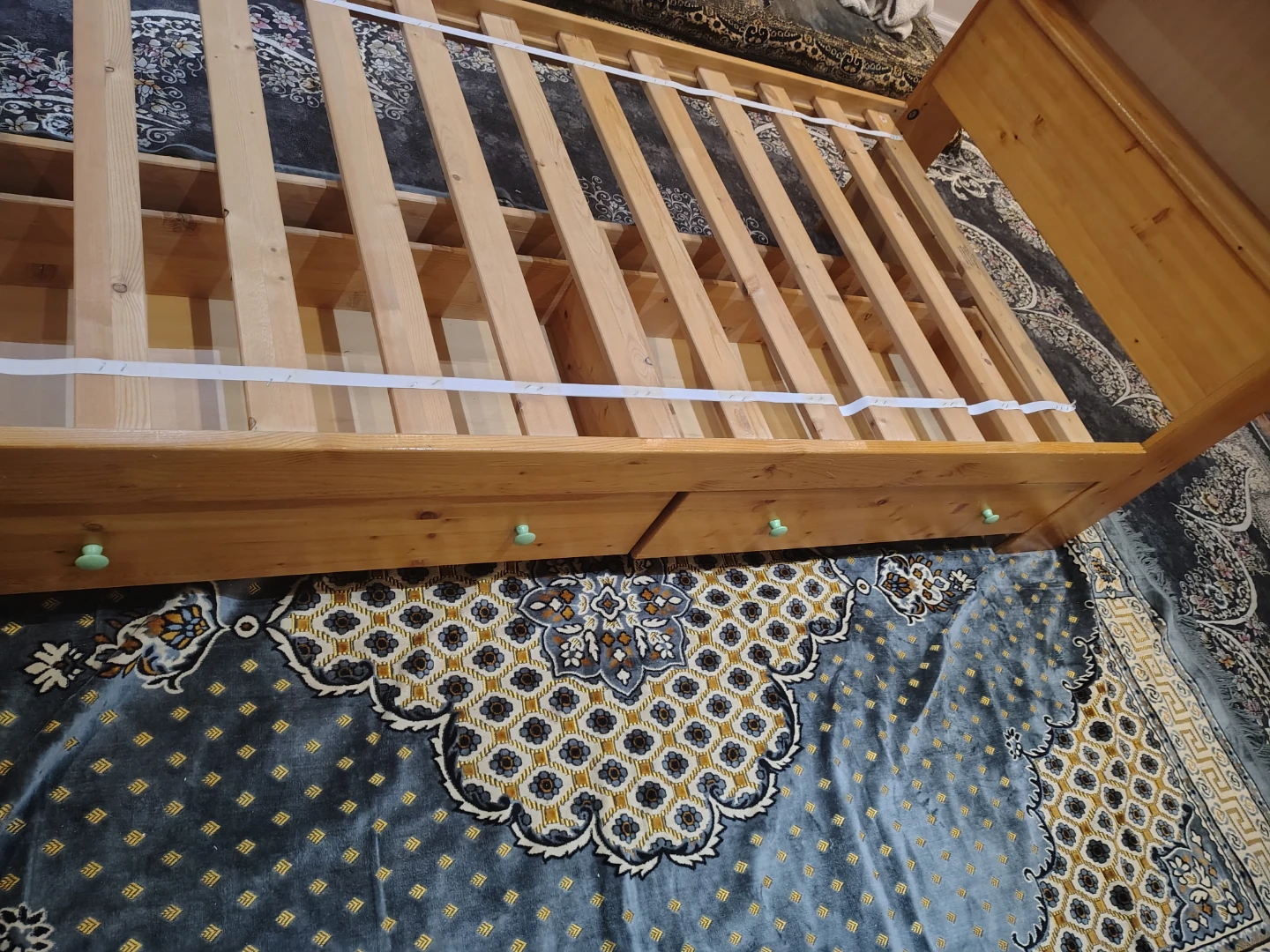 Wooden bed frame with drawers - photo 3