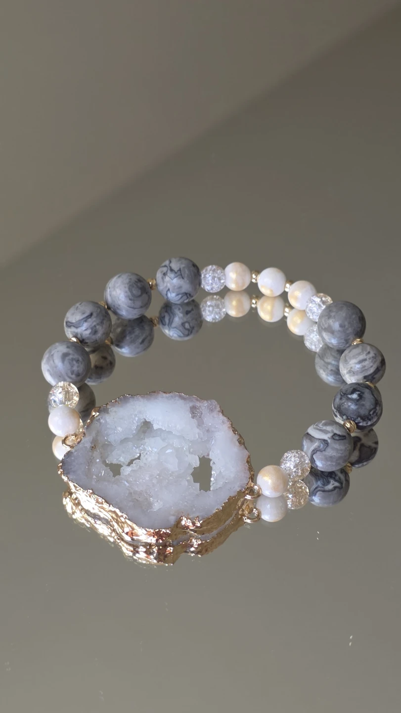 One-of-a-Kind Agate Bracelet | Handmade Jewelry