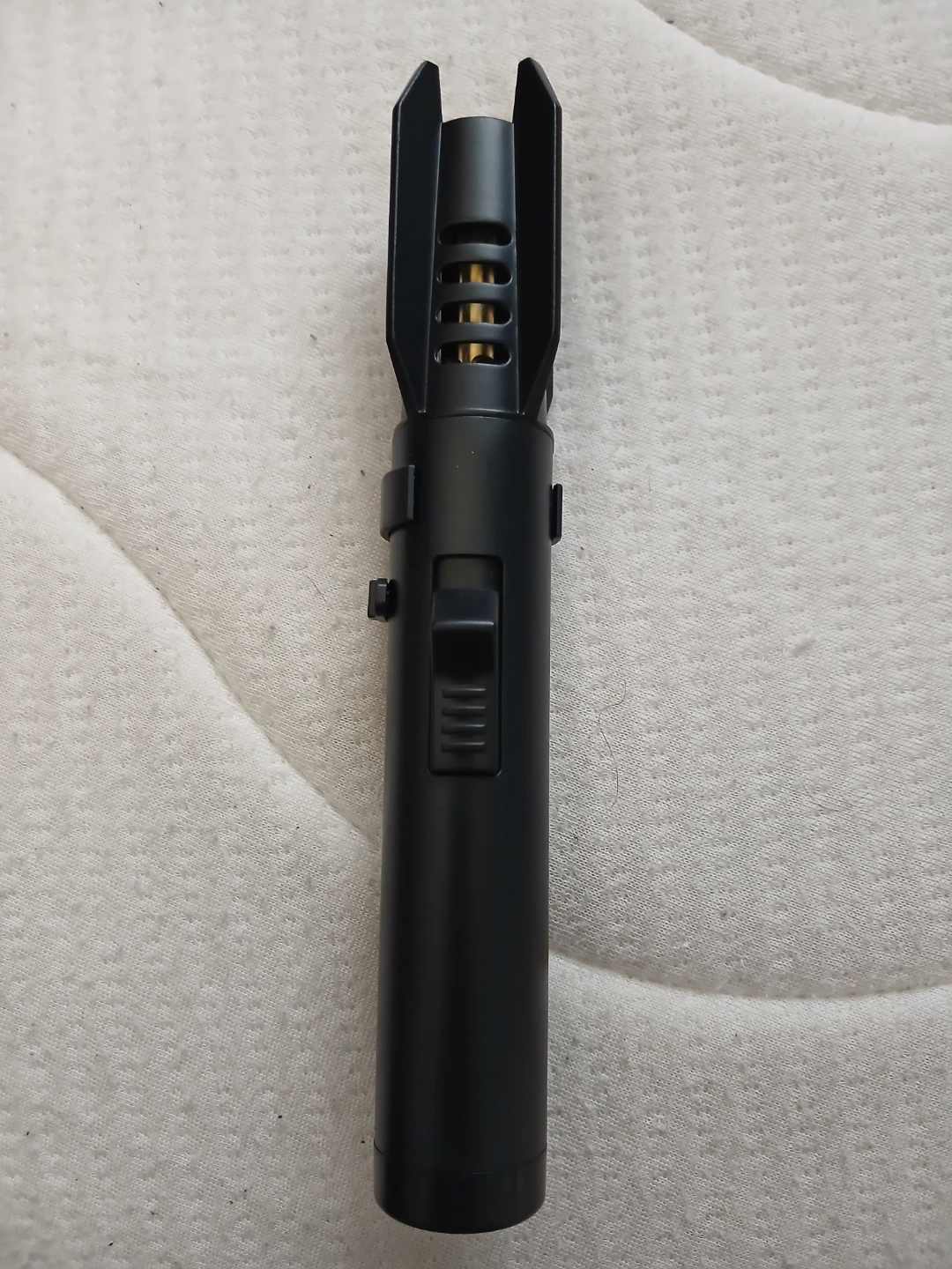 Black Lightsaber Lighter - photo 2