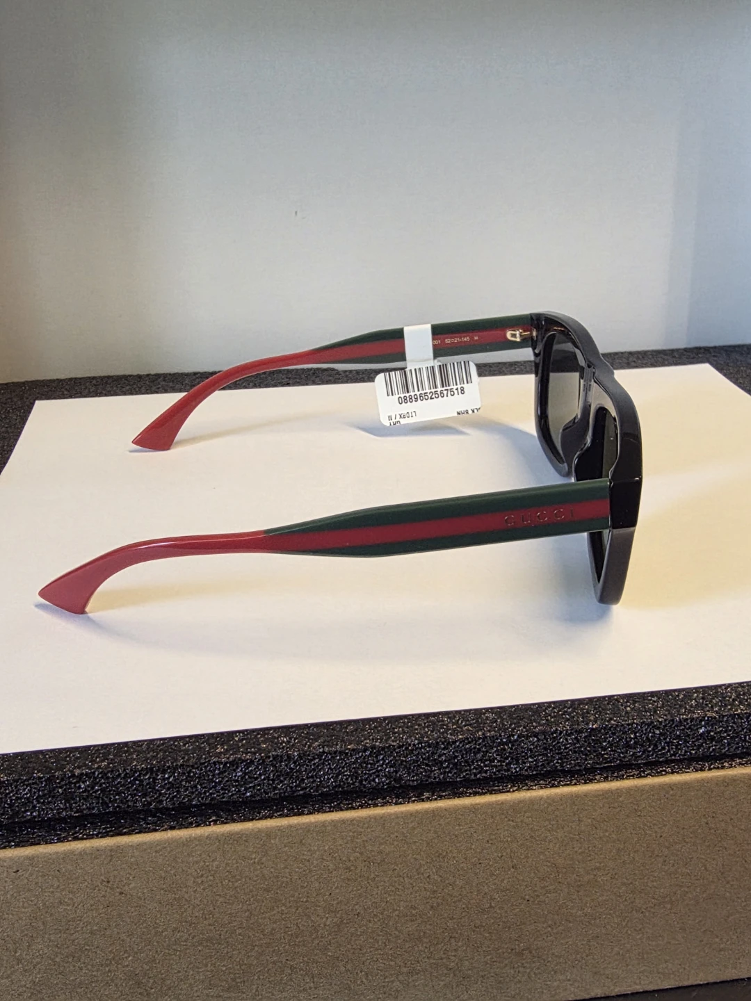 Gucci Sunglasses - photo 2