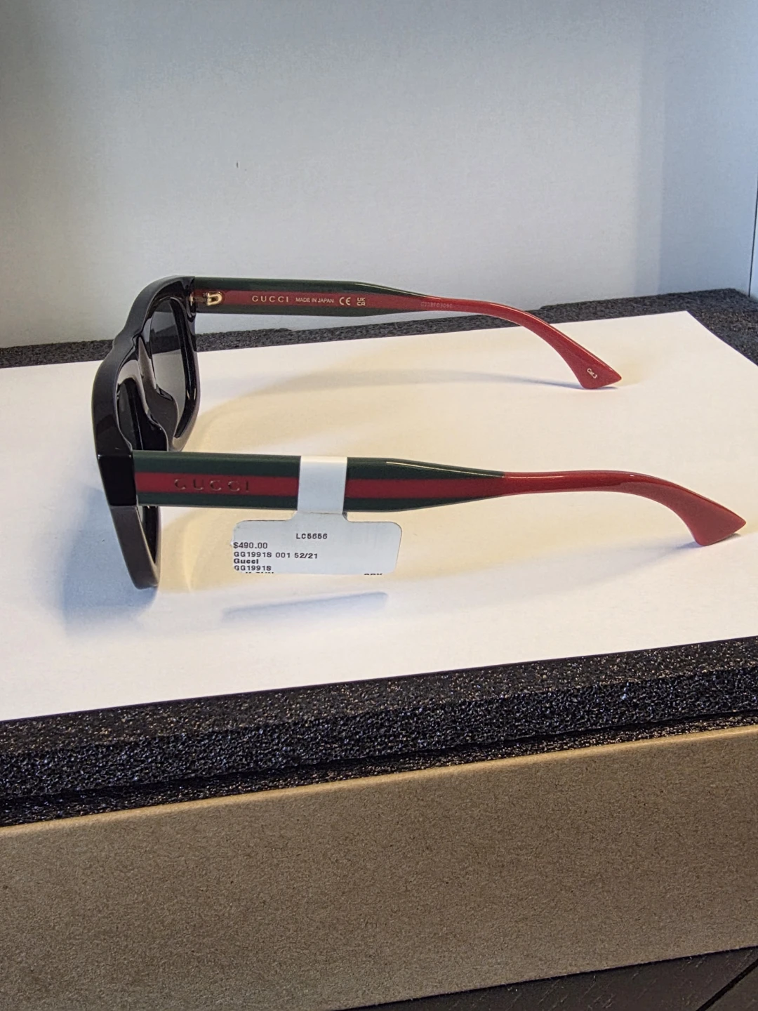 Gucci Sunglasses - photo 3