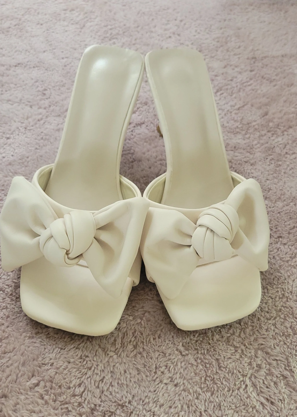 Women's Cream Knot Slide Sandals (New) size 6-7