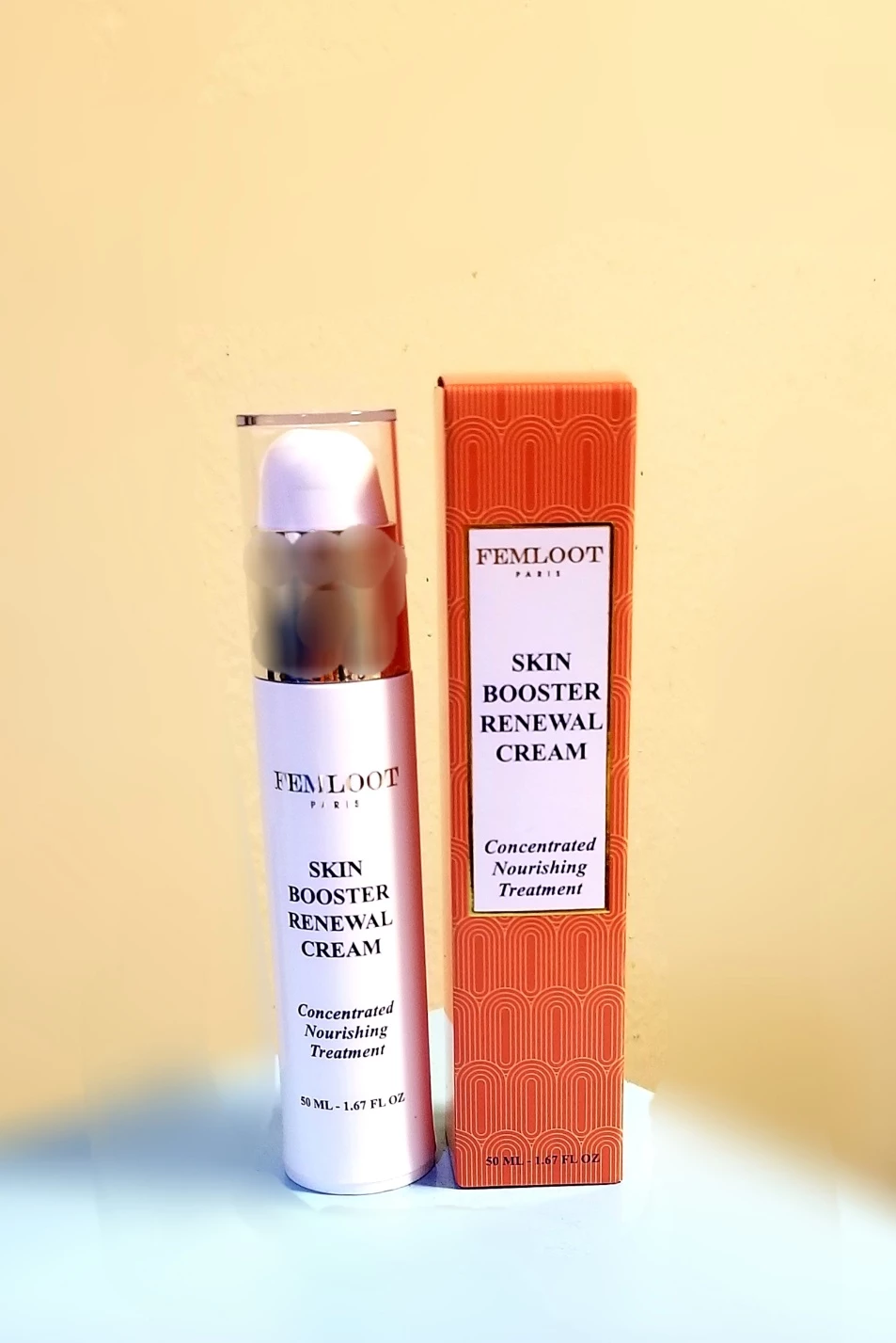NEW Femloot Paris Skin Booster Renewal Cream 1.67 fl. oz. ⚽
