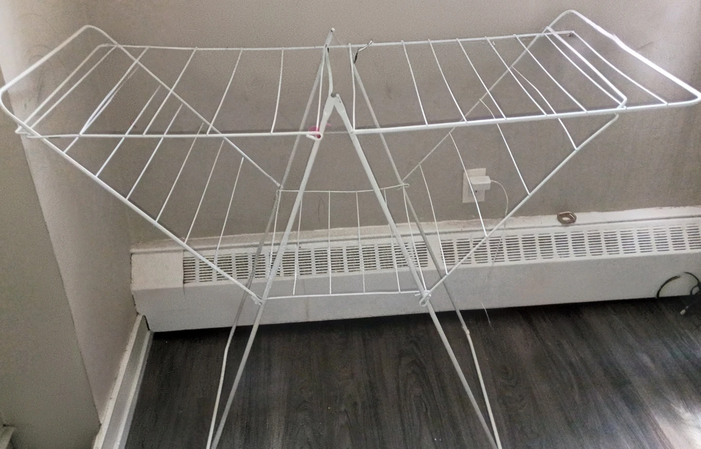 White Foldable Clothes Drying Rack
