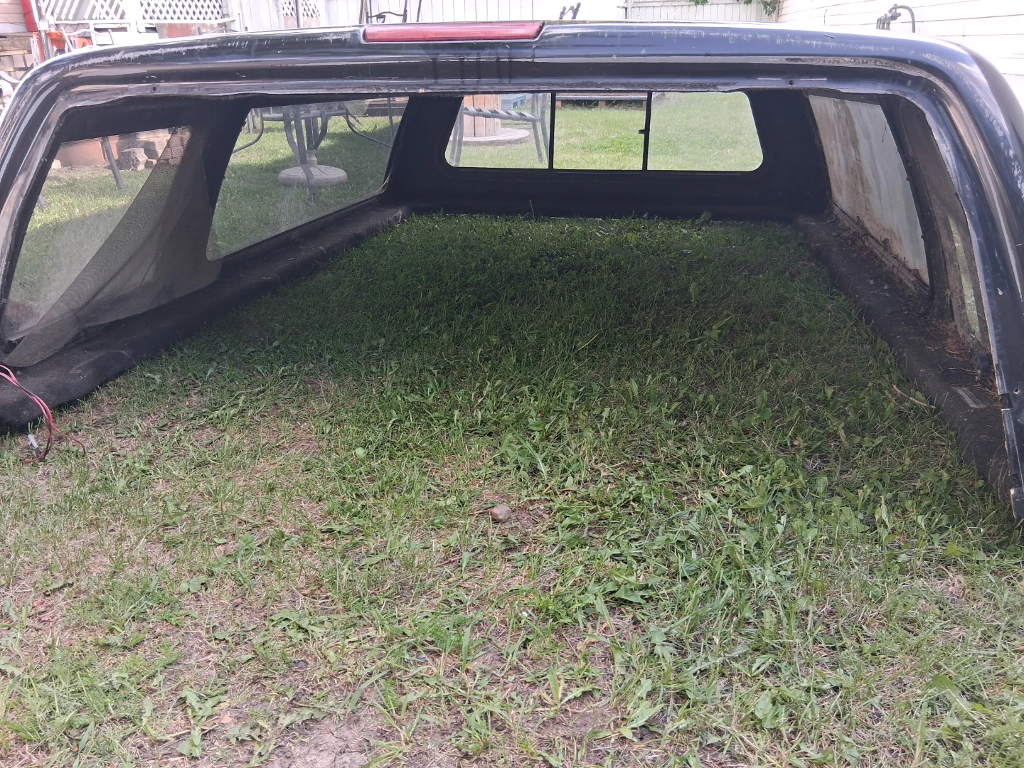 RAIDER Truck Cap/Tonneau Cover