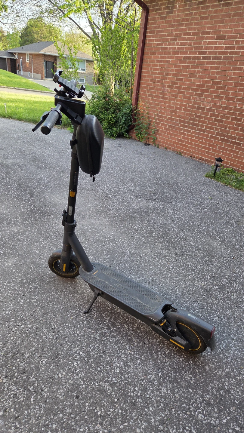 Segway Ninebot MAX G2 Electric Scooter