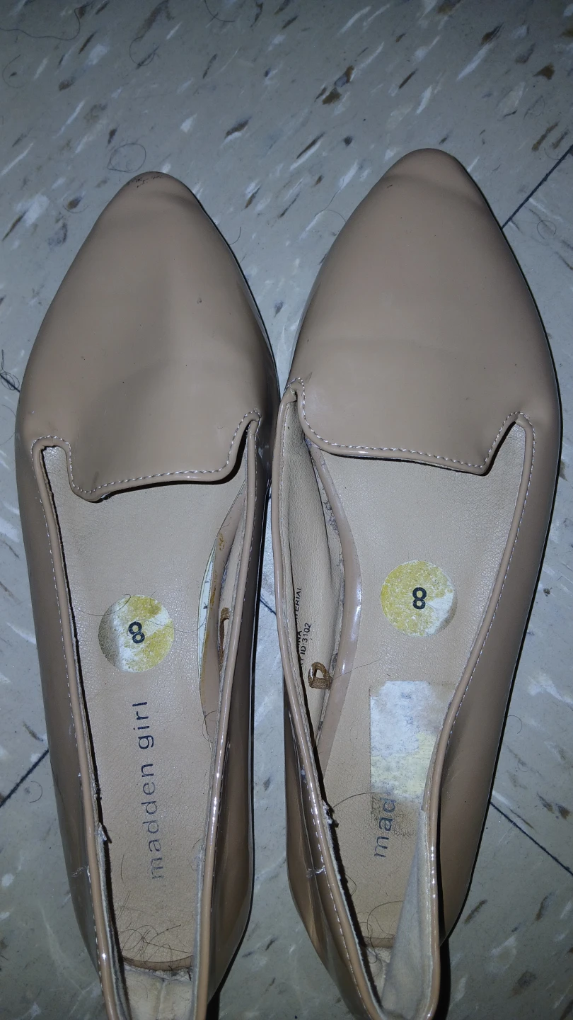 Women's flat shoes size 8
