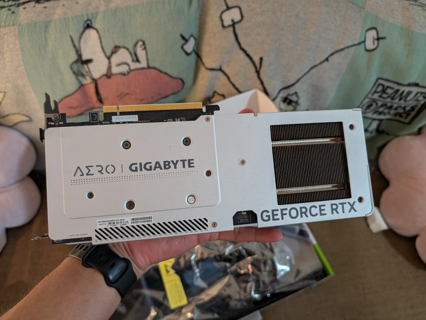 GIGABYTE AERO GeForce RTX 4060 - photo 2