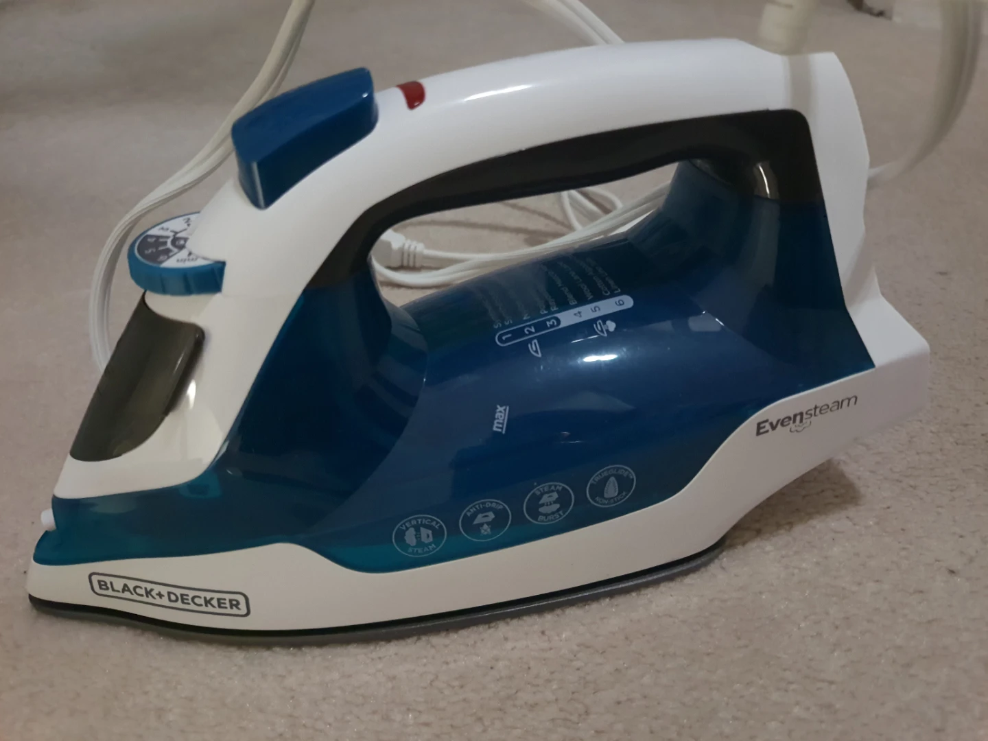 Black+Decker Evensteam Iron