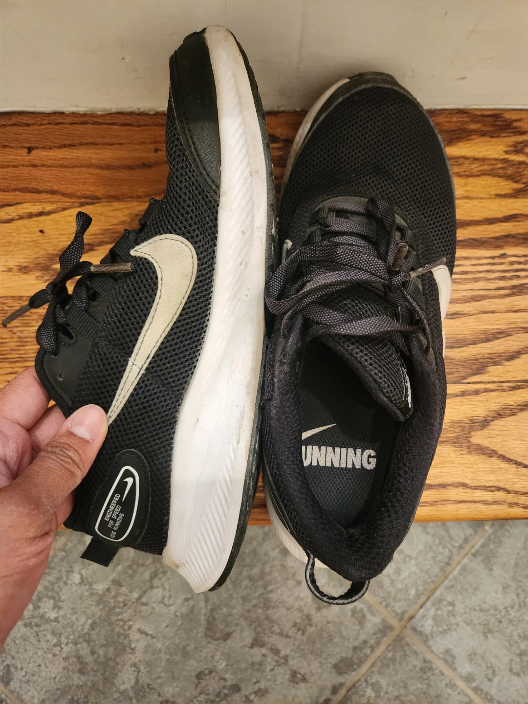 Women's Nike Running Shoes - photo 4