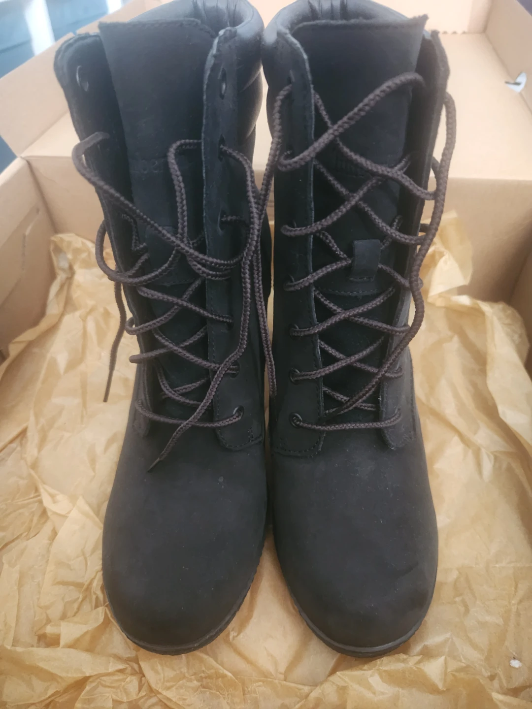 Timberland Women's Black Lace-Up Ankle Boots - photo 2