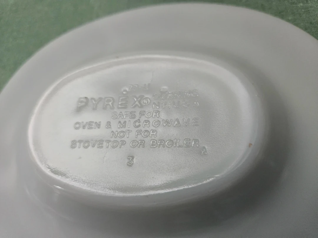 Pyrex Corning Gravy Boat & Underplate - photo 5