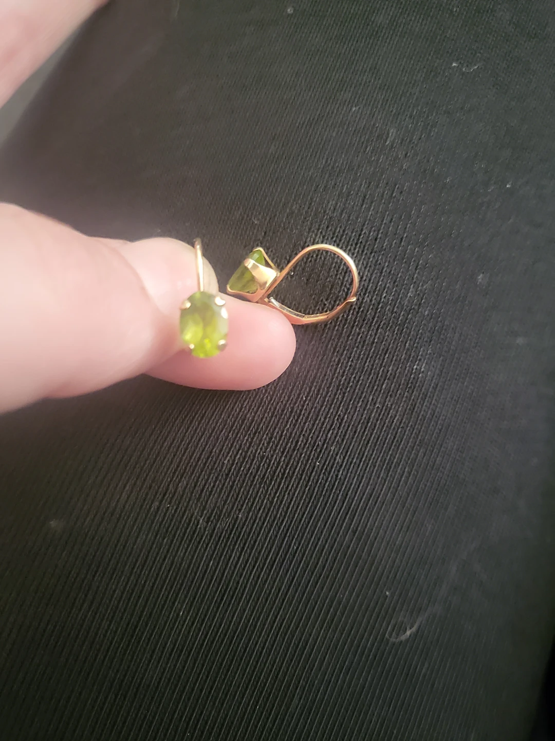 10K Gold Peridot Leverback Earrings