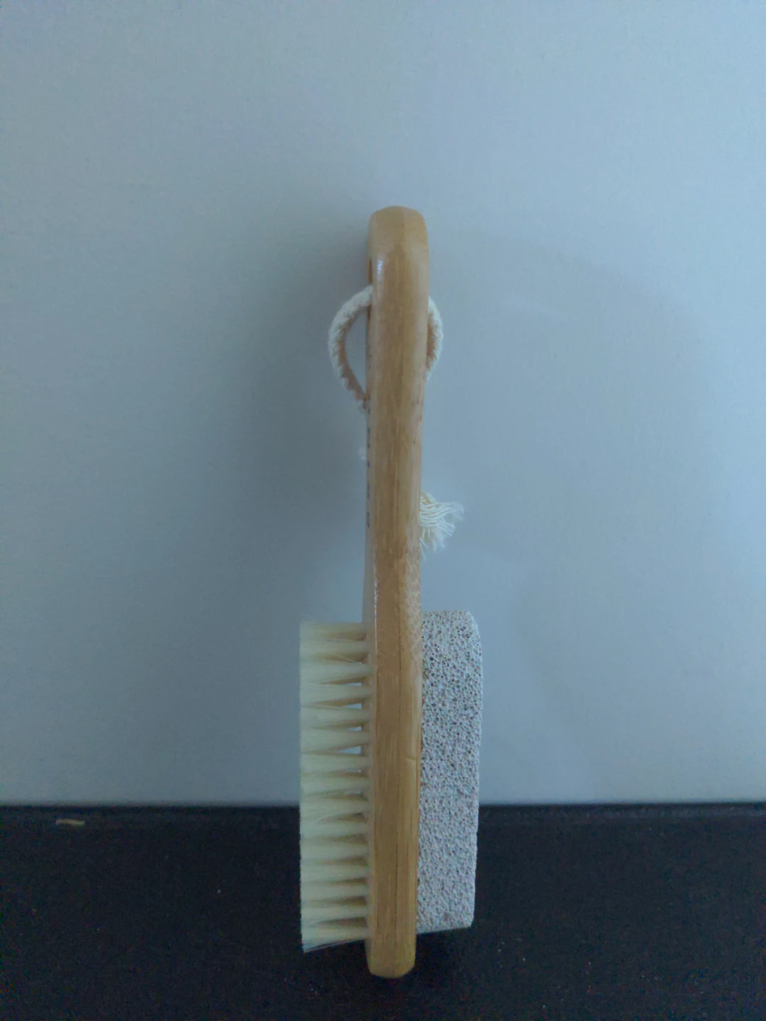 BKIND Foot Brush & Pumice Stone⚽