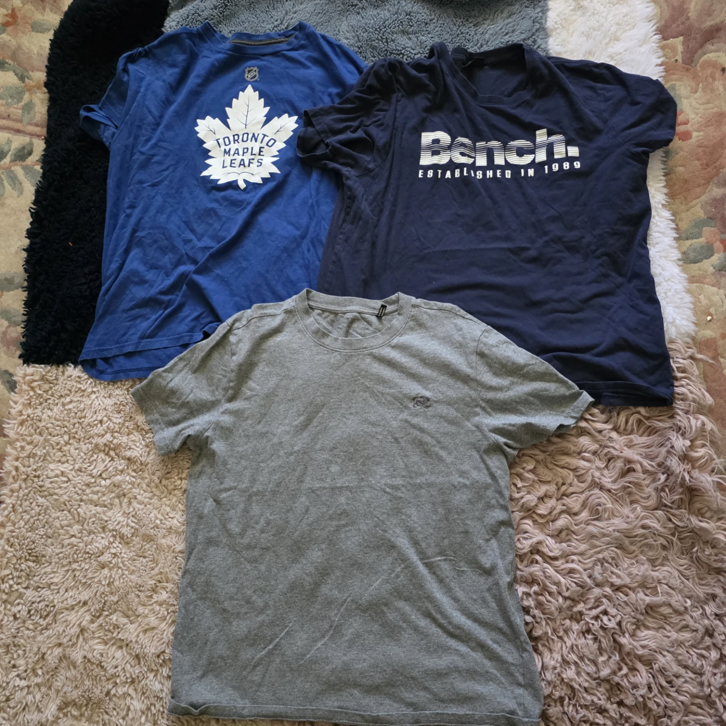 Mens T-Shirt Bundle size L