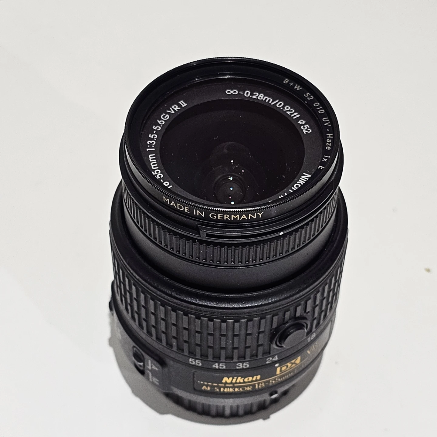 Nikon AF-S NIKKOR 18-55mm f/3.5-5.6G VR II Lens - photo 2