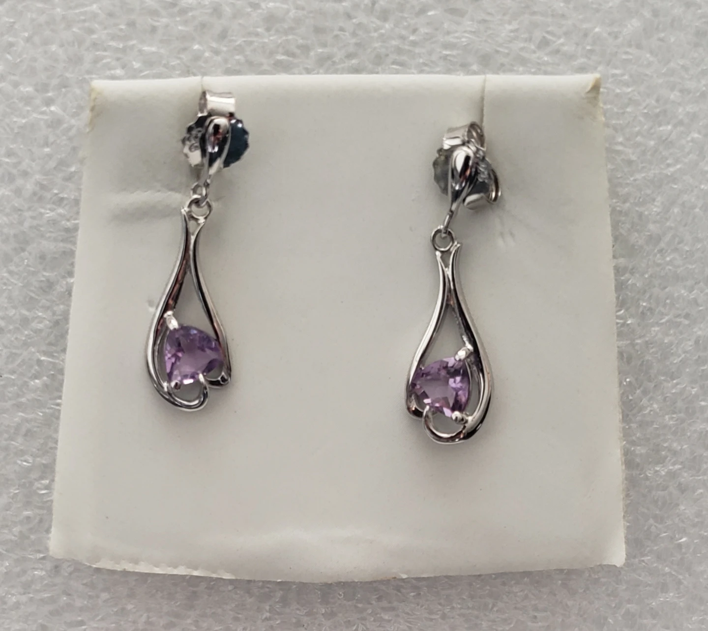 Like New 925 Silver Dangle Earrings with Purple Stones