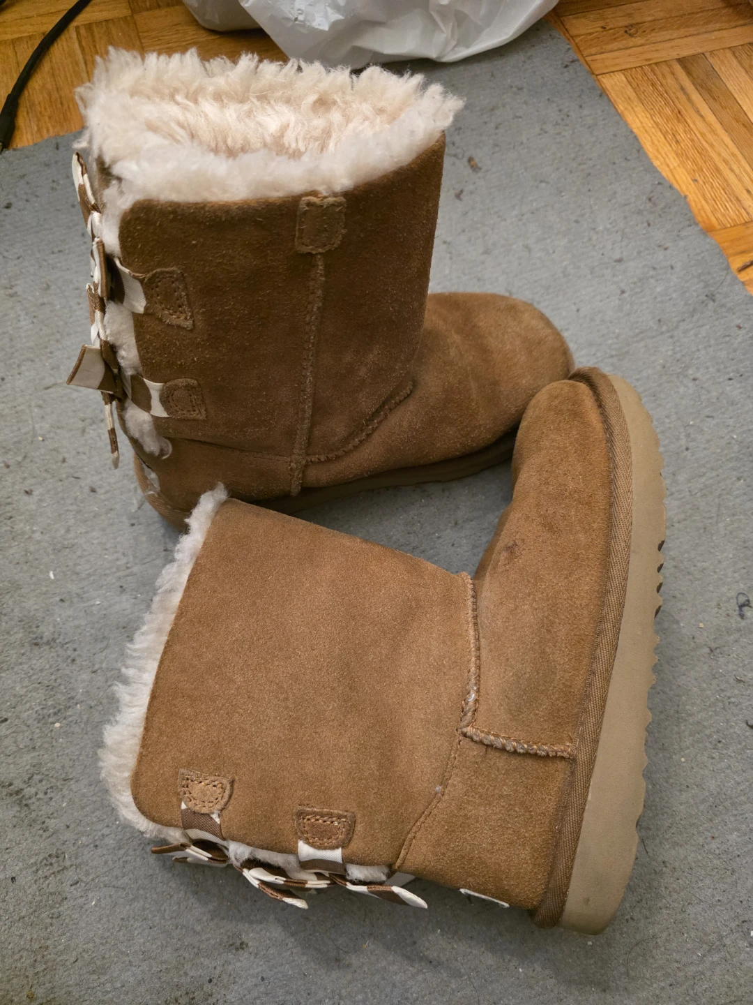 UGG Boots with Bows Toddler Size 2