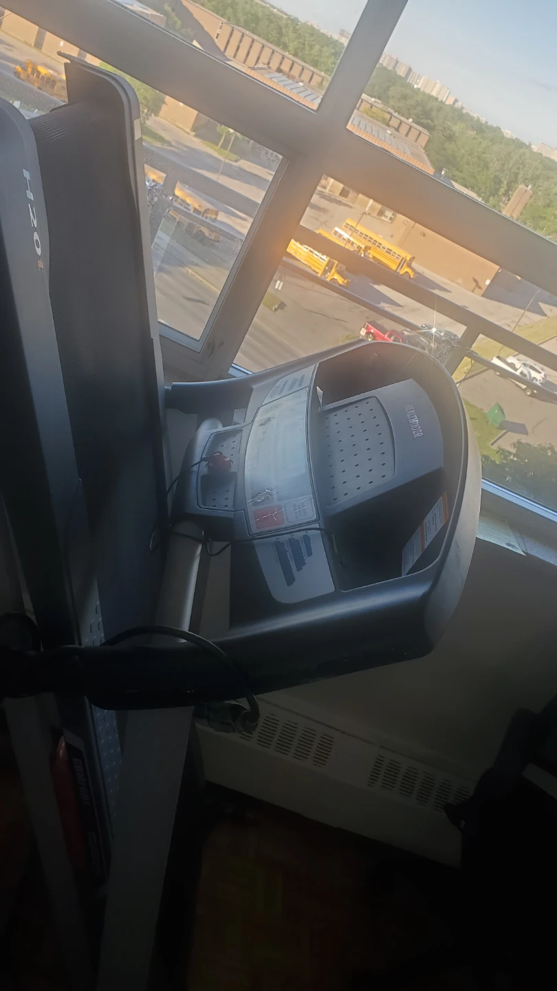 HealthRider H20 Treadmill - photo 3