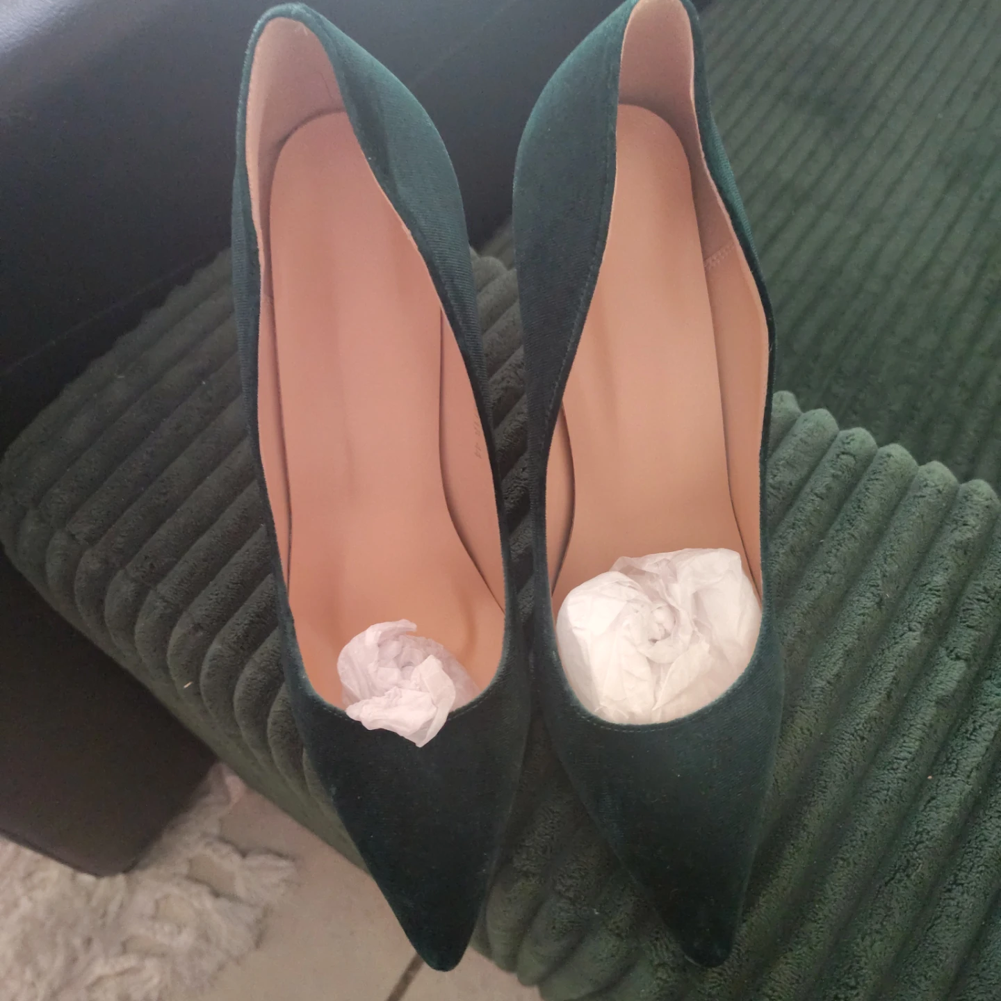 Green Velvet Heels - Size US EU 13 / 44 - photo 2