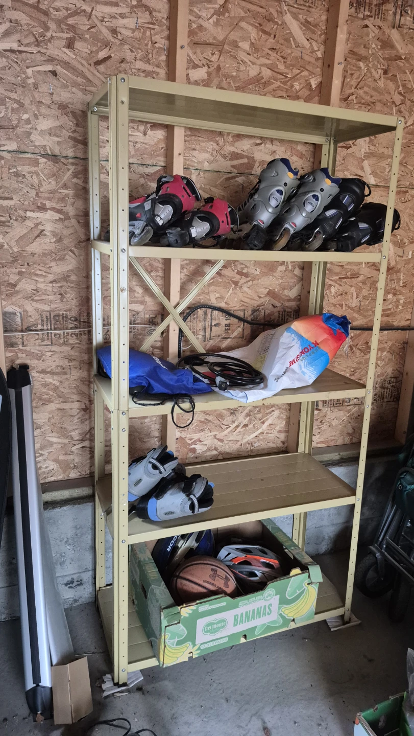 Metal shelf