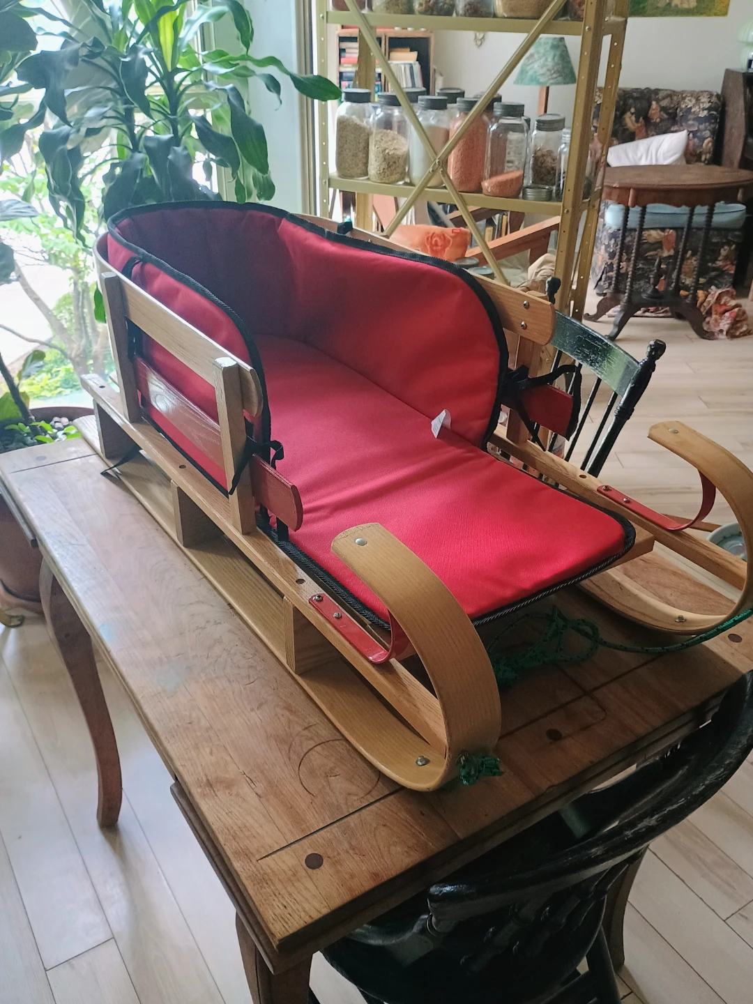 Children's pull sleigh - Made in Canada
