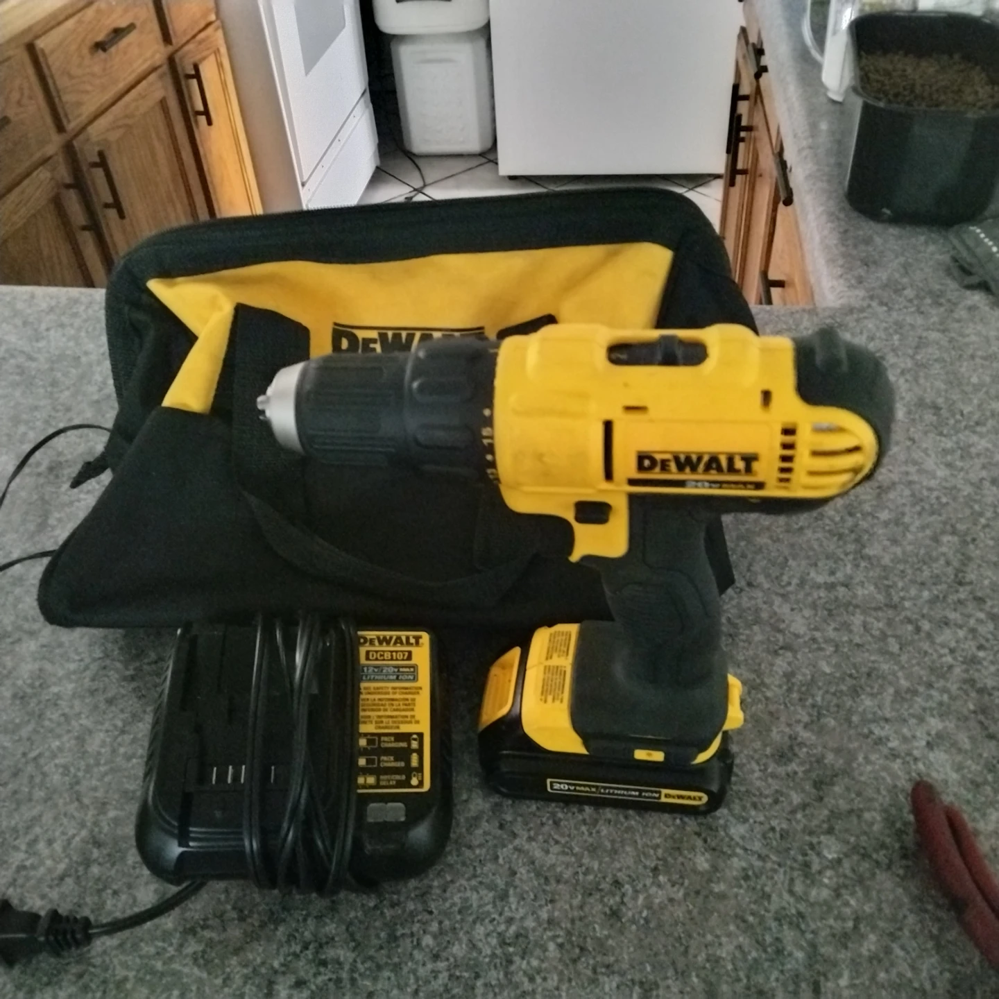 New drill set 20 volt today price - photo 2