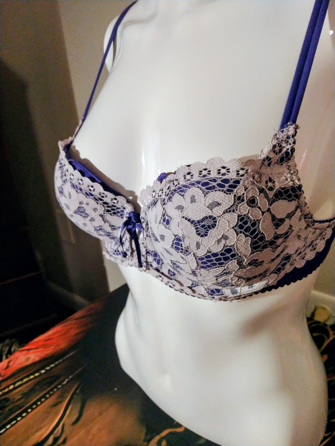Victoria's Secret Purple/Indigo & Lace Balconett 34B