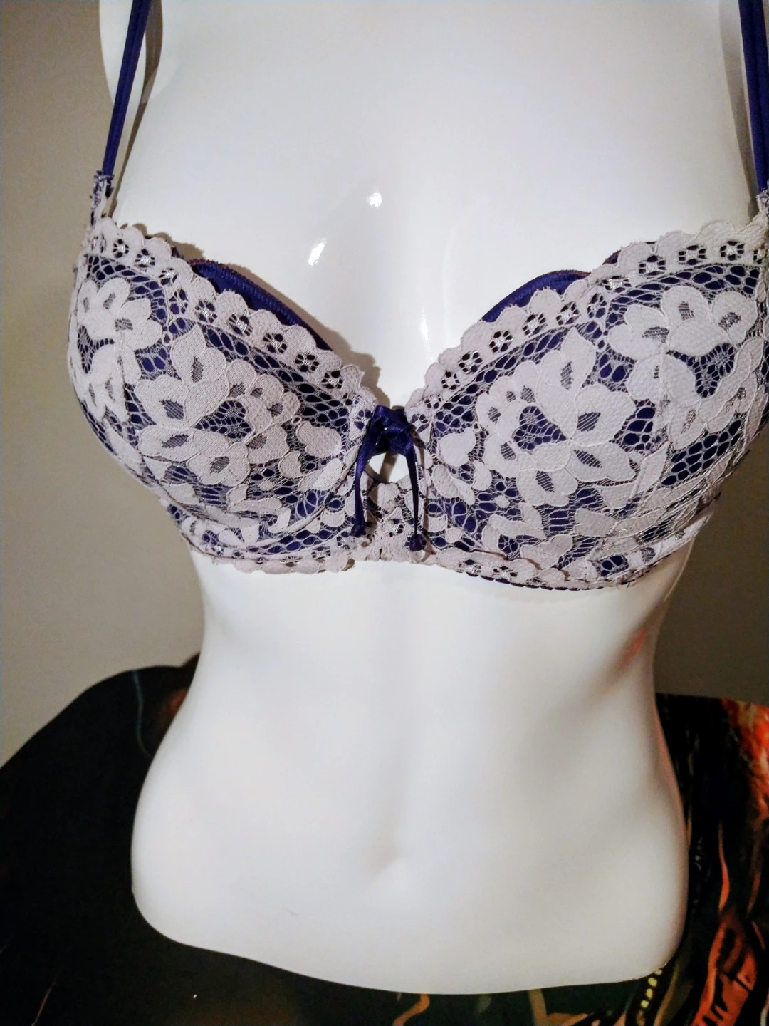Victoria's Secret Purple/Indigo & Lace Balconett 34B - photo 2