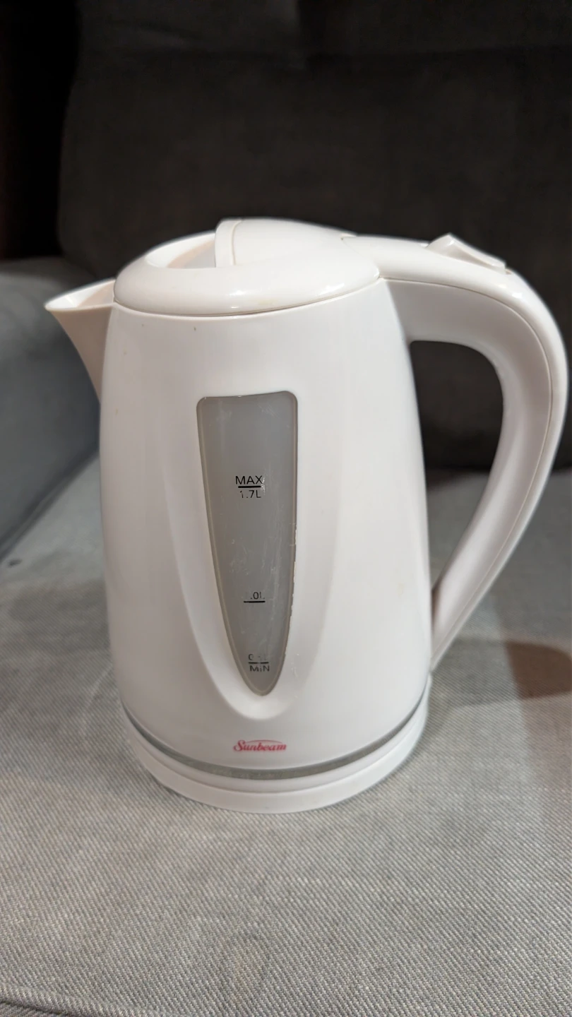 White Sunbeam Electric Kettle