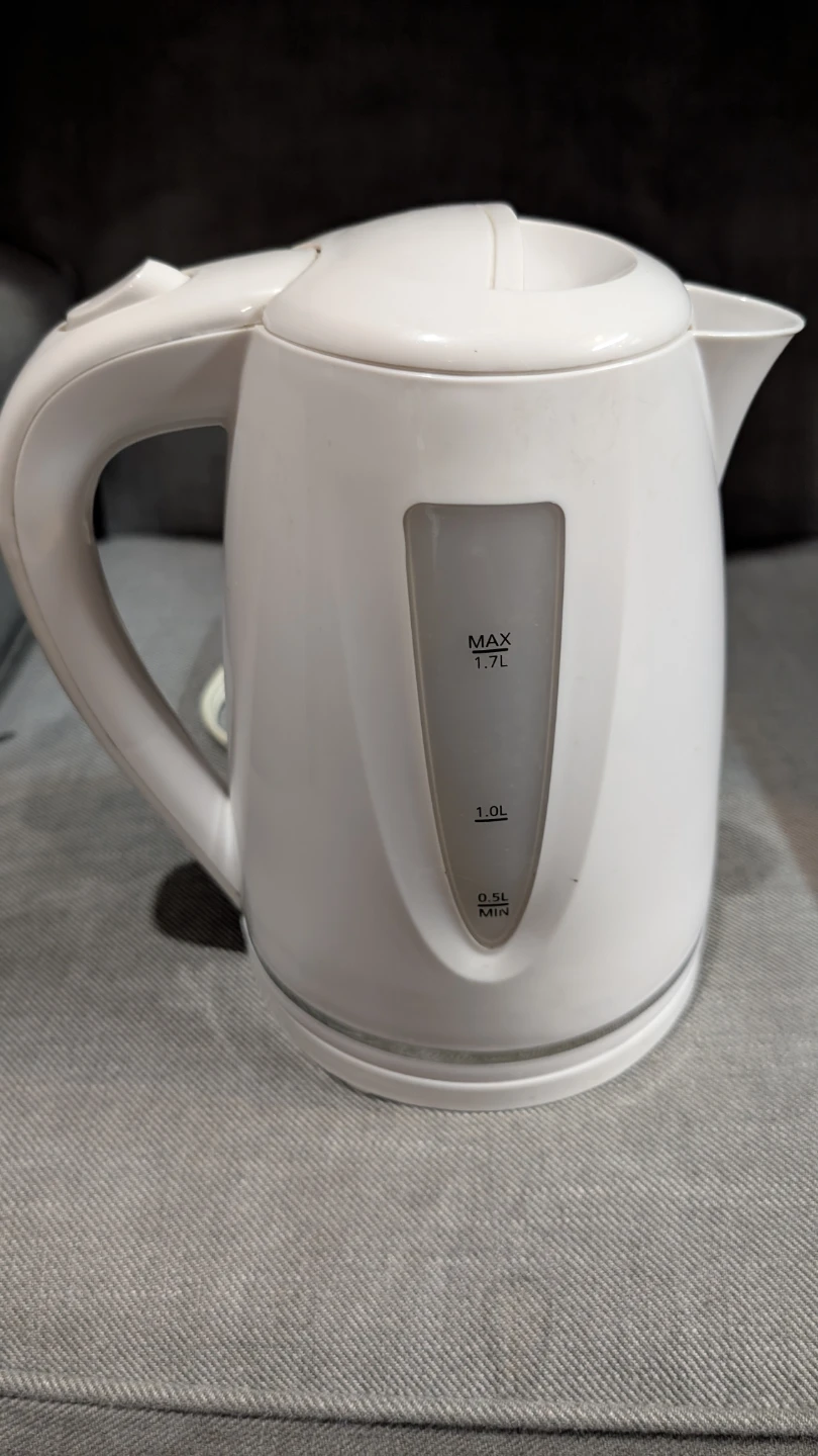 White Sunbeam Electric Kettle - photo 4
