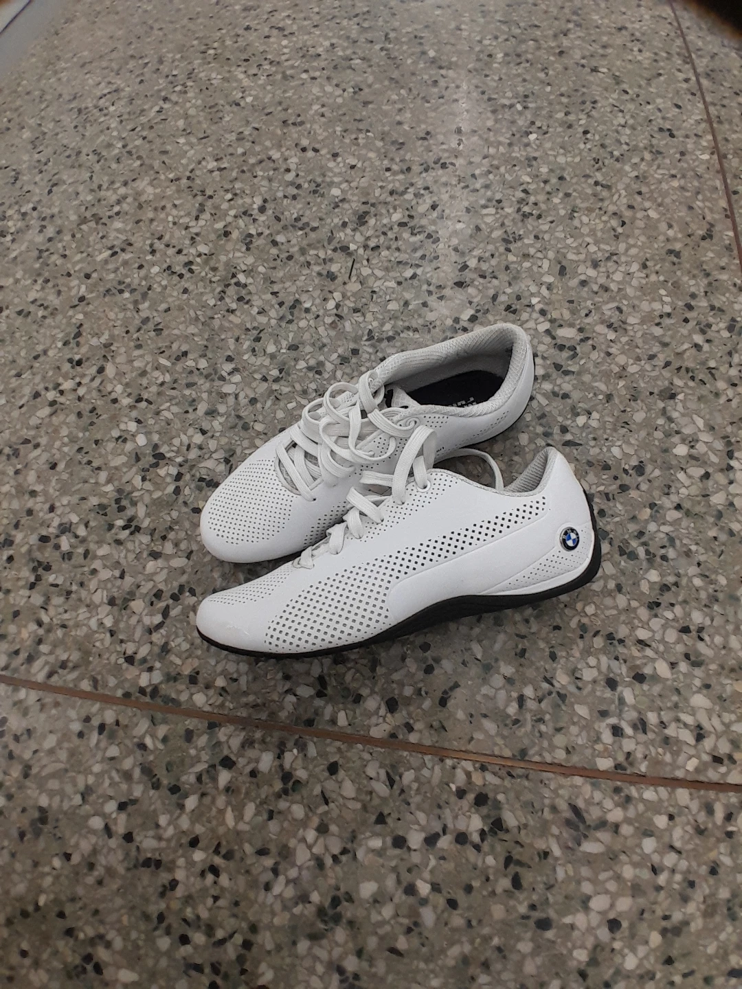 Puma BMW Motorsport White Shoes Teens/ Boys Size 7 - photo 4